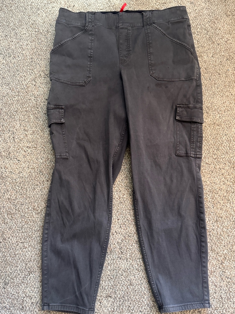 Spanx Stretch Twill Ankle Cargo Pants - Women’s size 3x, Grey